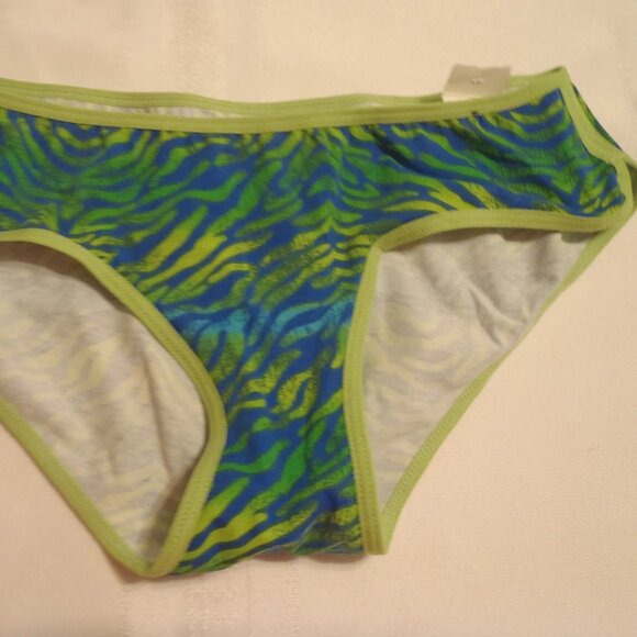 FLIRTITUDE Size 4/XS Hipster Cotton Panty NWT Blue Zebra Print - Picture 1 of 2